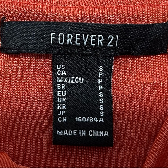 Cropped Orange Tank Top - Picture 3 of 3